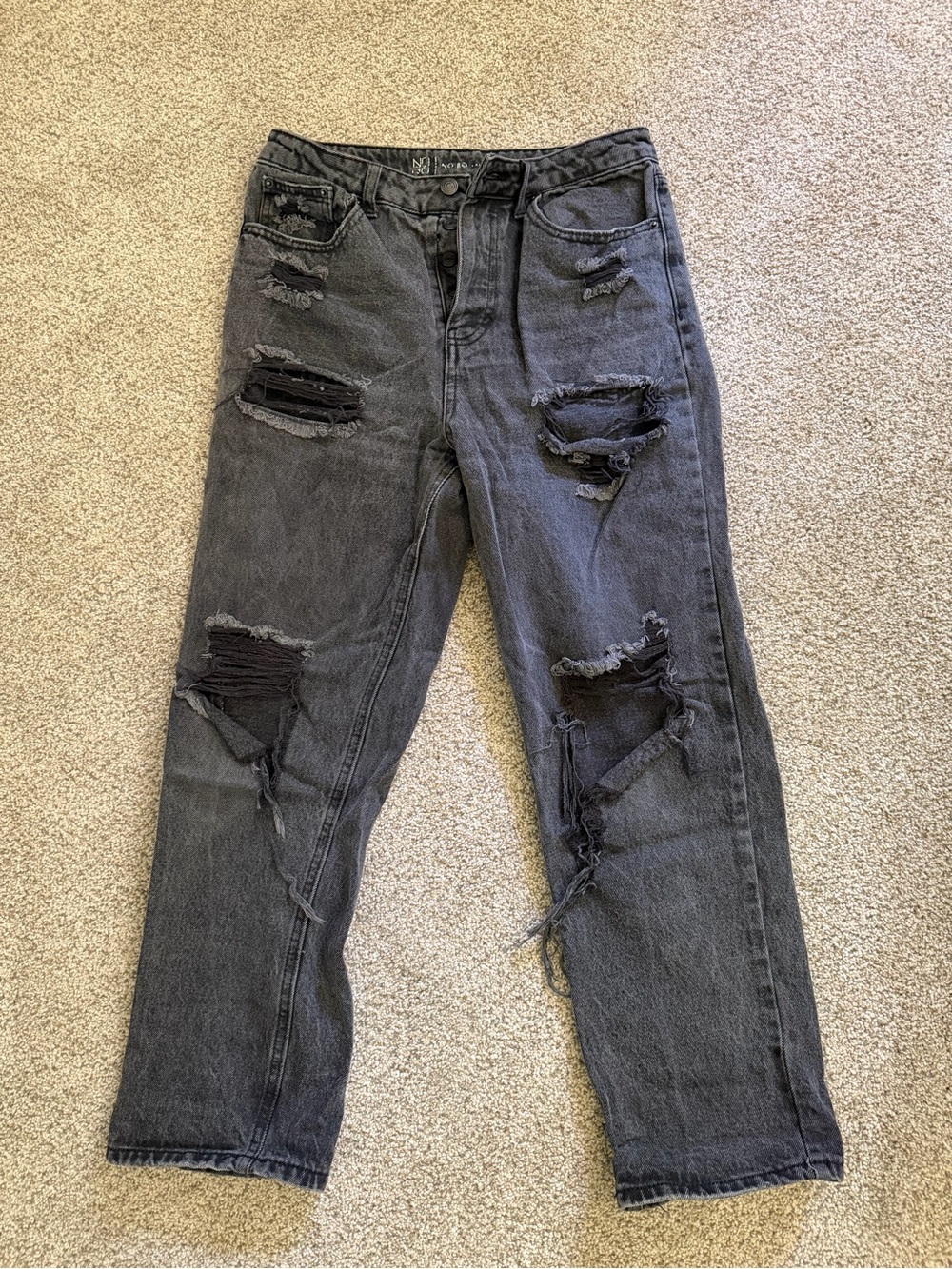 Distressed Black Denim Jeans - Ripped Fashion Fit